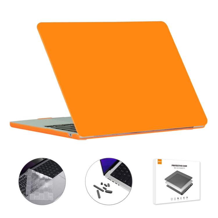 ENKAY Custodia per laptop opaca 3 in 1 con pellicola per tastiera in TPU / Tappi antipolvere per MacBook Air 13.6 2022 A2681 Versione UE