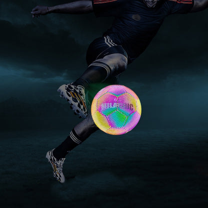 Pallone da calcio riflettente fluorescente luminoso cucito a macchina in pelle PU MILACHIC